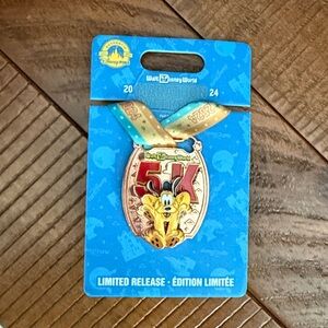 Disney 5K Marathon Weekend Medal 2024